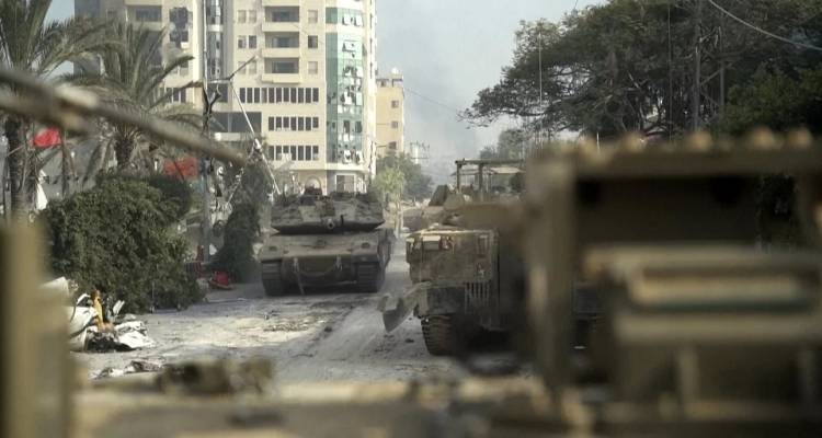 Το Ισραήλ επεκτείνει τη χερσαία επιχείρηση στη Λωρίδα της Γάζας | Ανεβαίνει ξανά η ένταση σε όλη την περιοχή