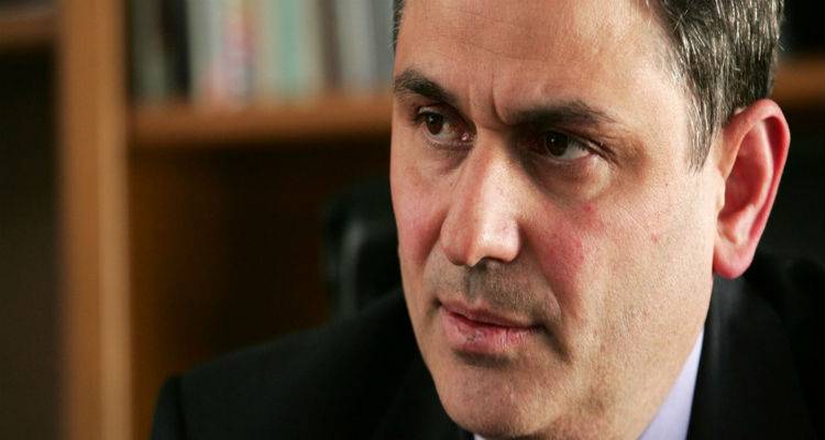 Ο πρώην υπουργός Οικονομικών Φίλιππος Σαχινίδης στον Fm 100 (mp3)